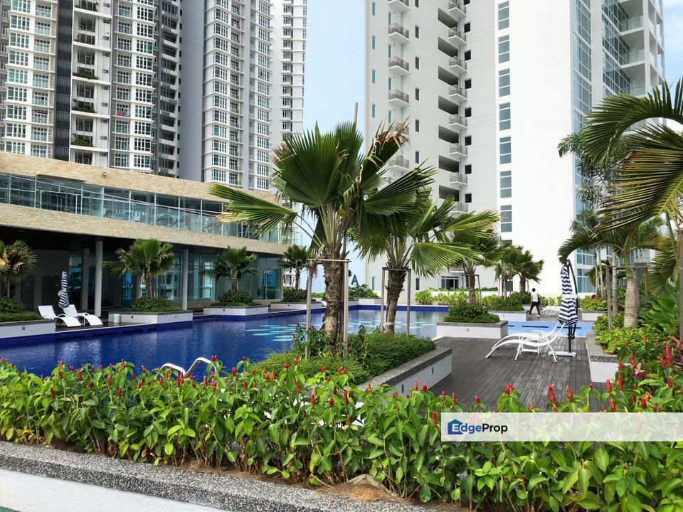 2 room partial furniture service apartment at paradiso medini, Johor, Nusajaya