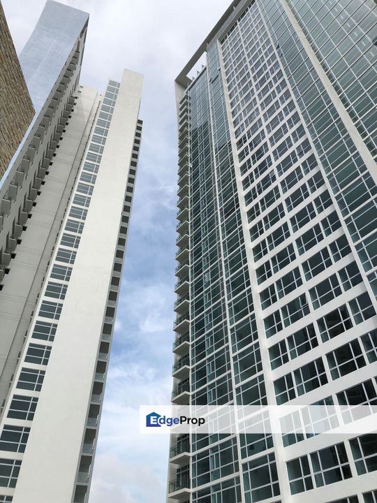 2 room partial furniture service apartment at paradiso medini, Johor, Nusajaya