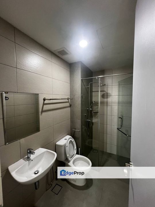 Fully furniture 2 room service apartment at elysia park residence medini, Johor, Nusajaya