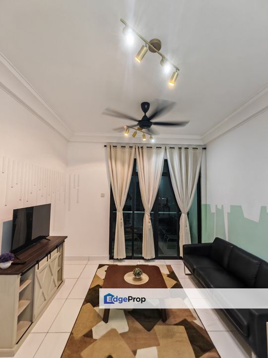 Freehold 3+1 room service apartment fully furniture at the platino skudai, Johor, Johor Bahru