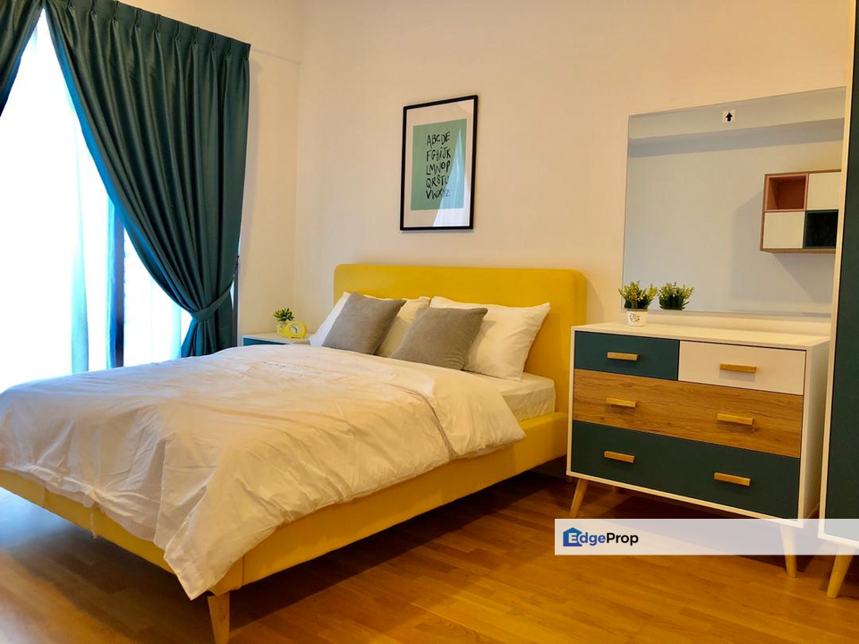 Freehold 2 room fully renovated and furniture at teega cabana puteri harbour, Johor, Kota Iskandar