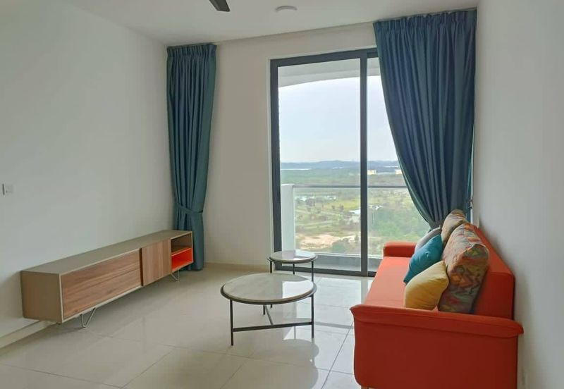 The M @ Medini Macrolink