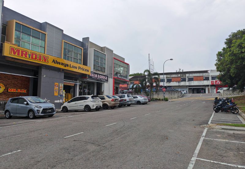 Pusat Perdagangan Kempas