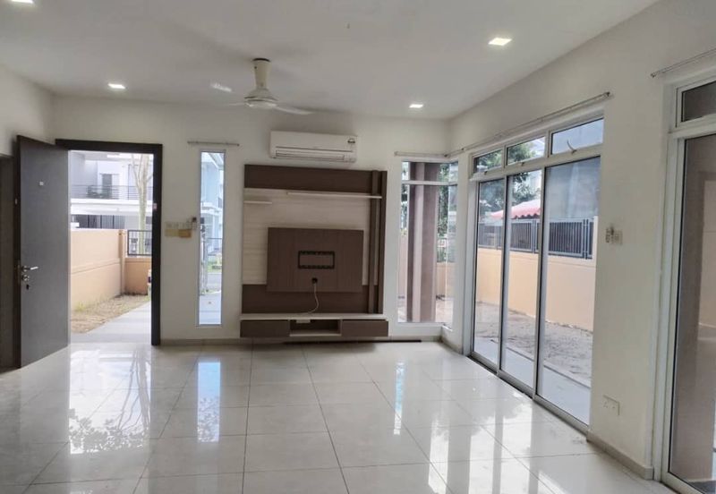 The Hills, Horizon Hills