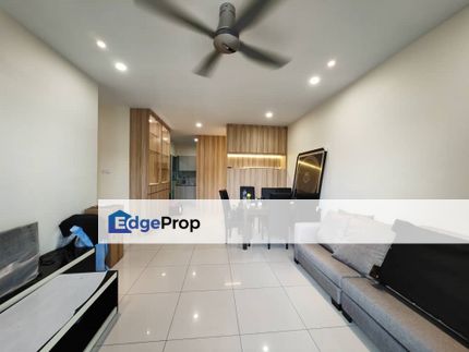 Full loan fully renovated and furniture unit in Aliff Avenue Tampoi, Johor, Johor Bahru