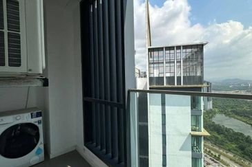 The Elysia Park Residence