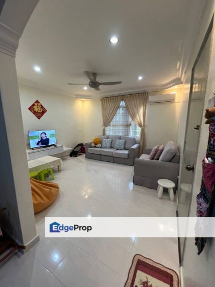 Full loan freehold sri awana townhouse penthouse at bandar selesa jaya, Johor, Skudai