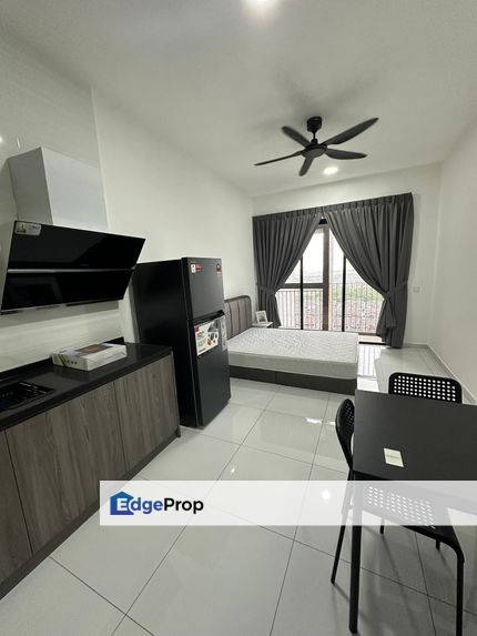 Fully furniture studio unit with balcony at bukit indah sky tree, Johor, Nusajaya