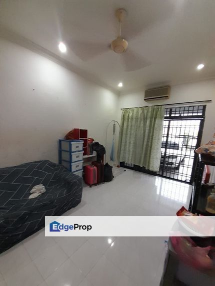 single storey freehold renovated good location at taman damai senai, Johor, Skudai