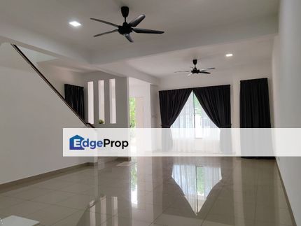 Freehold double storey bumi lot guarded and security garden at bandar uda utama, Johor, Skudai