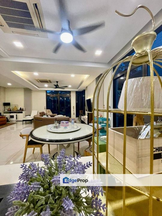 Freehold 2.5 storey semi d renovated at golf east horizon hill for sales, Johor, Horizon Hills