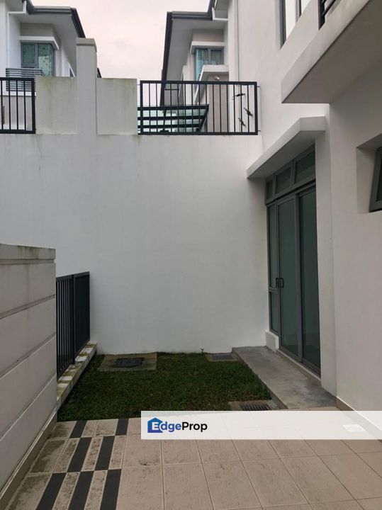 Freehold Nice Unit Number Unblock View Three Storey Semi D House @ The Cove Horizon Hills For Sale , Johor, 