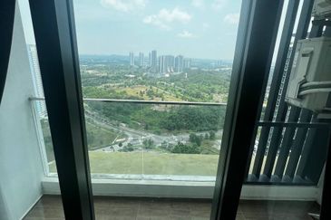 The Elysia Park Residence