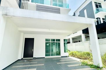 Winter Pavilion @ Taman Nusa Sentral