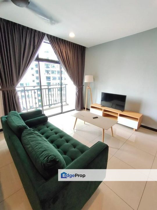 Freehold studio unit fully furniture for sales in molek regency johor bahru, Johor, Johor Bahru
