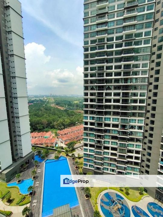 Freehold studio unit fully furniture for sales in molek regency johor bahru, Johor, Johor Bahru
