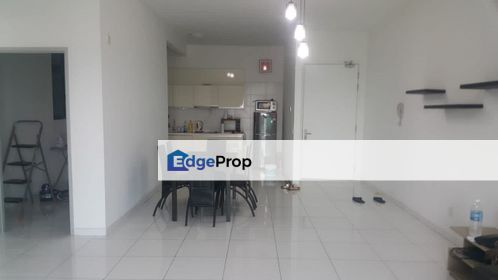 Freehold service apartment 3 room for sales in bukit indah sky loft iskandar puteri, Johor, Johor Bahru