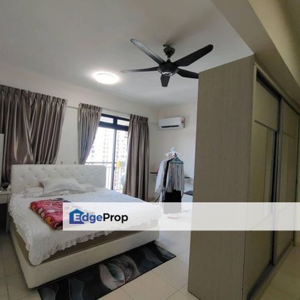 High floor service apartment at the garden mutiara mas skudai , Johor, Skudai