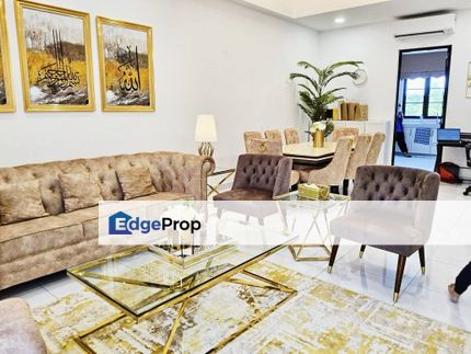 Freehold 2.5 storey renovated unit in eco botanic iskandar puteri, Johor, Nusajaya