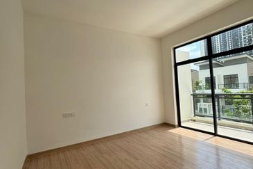 Laman Harmoni @ Country Garden Central Park