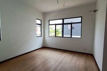 Freehold 2.5 storey corner lot bangalow at the hill horizon hill iskandar puteri