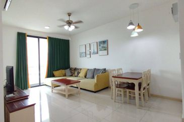 The M @ Medini Macrolink