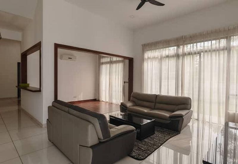 Freehold double storey corner lot with big land and renovated at horizon hill canal garden south iskandar puteri