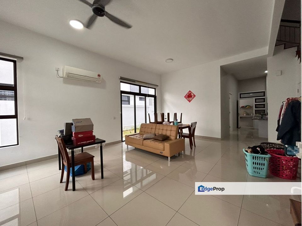 Freehold double storey cluster house unblock view and guarded at taman bukit indah iskandar puteri, Johor, Johor Bahru