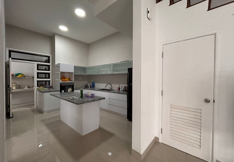 Garden Villa @ Bukit Indah 2