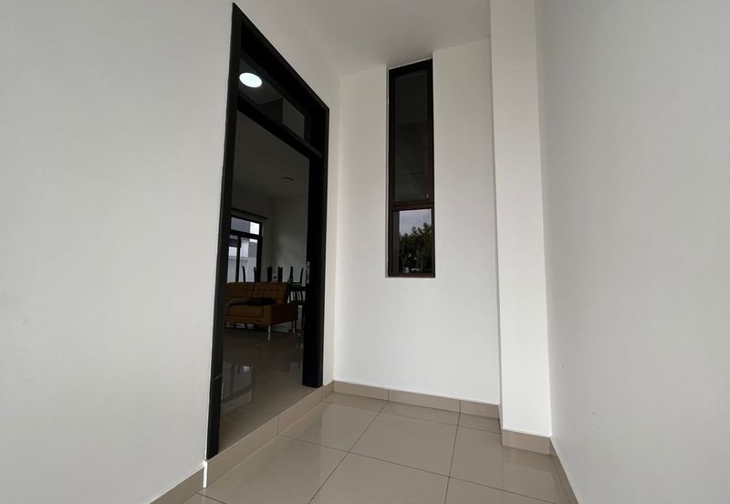 Garden Villa @ Bukit Indah 2