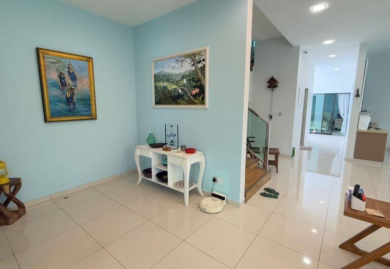 Freehold double storey cluster renovated at the green horizon hill iskandar puteri