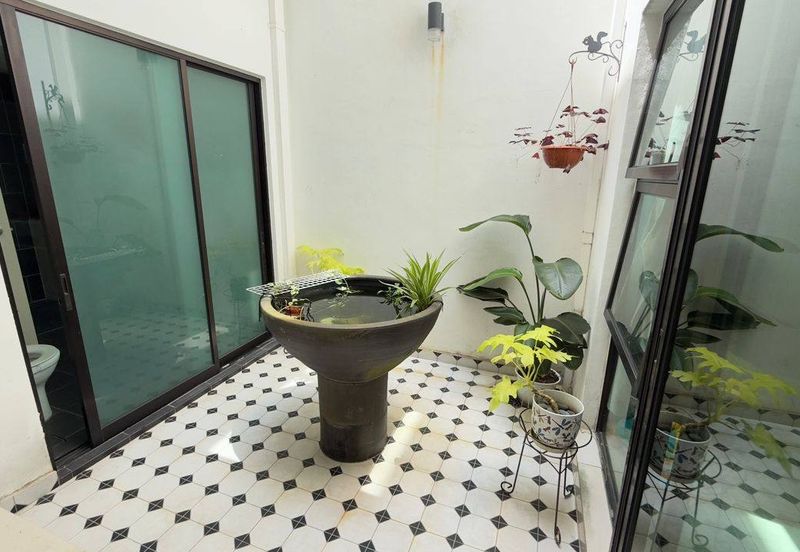 Freehold double storey cluster renovated at the green horizon hill iskandar puteri