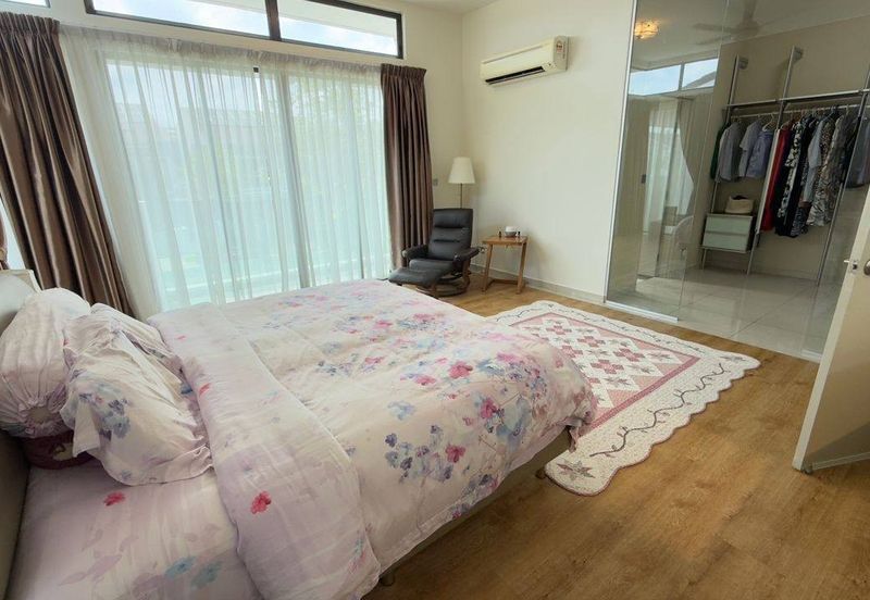 Freehold double storey cluster renovated at the green horizon hill iskandar puteri