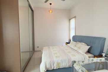 Freehold double storey cluster renovated at the green horizon hill iskandar puteri