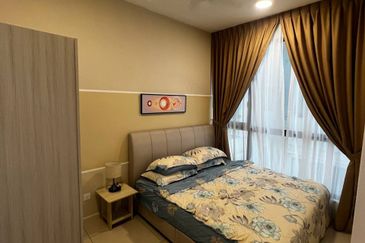 The M @ Medini Macrolink