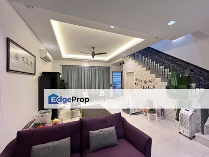 Freehold double storey end lot renovated and guarded at setia tropika skudai, Johor, Setia Tropika