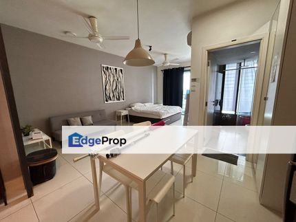 Freehold teega suites renovated and fully furniture unit in puteri harbour, Johor, 