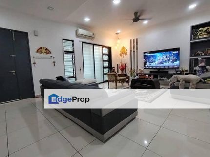 Freehold double storey end lot with land and guarded at kempas utama skudai, Johor, Johor Bahru