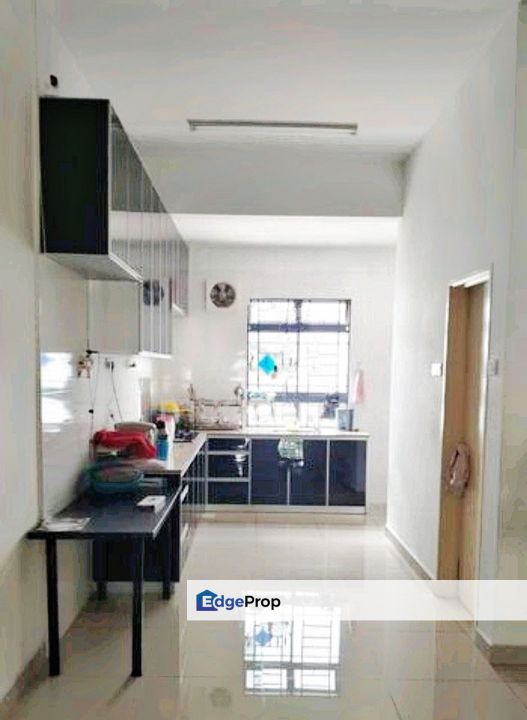 Freehold double storey landed house renovated and guarded at horizon residence 2 bukit indah, Johor, Bukit Indah