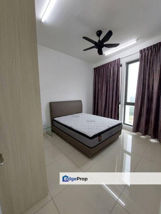 Fully furniture high floor service apartment at elysia medini, Johor, Nusajaya