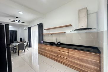 Sunway Citrine Lakehomes