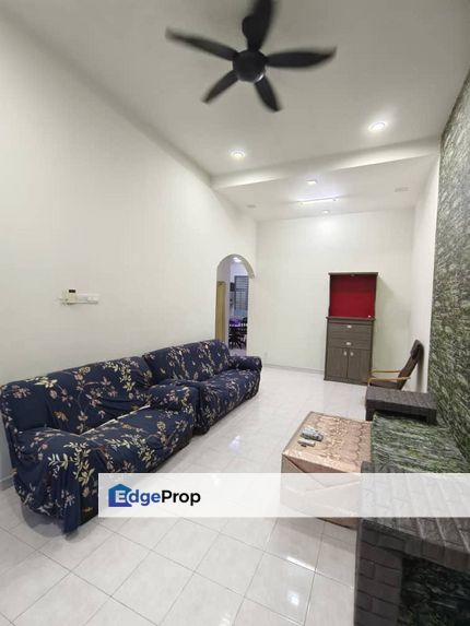 Freehold single storey landed house renovated at bandar uda utama skudai, Johor, Skudai
