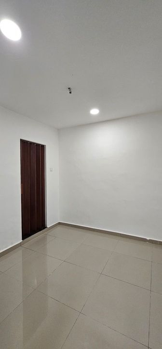 Freehold single storey low cost renovated at taman saga kulai, Johor, Kulai