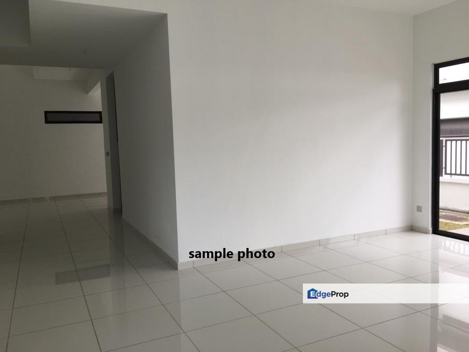 Freehold double storey cluster house guarded at the green horizon hill iskandar puteri, Johor, Horizon Hills