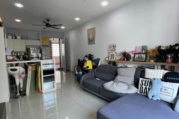 Dedaun Hijau (Greenfield Regency)