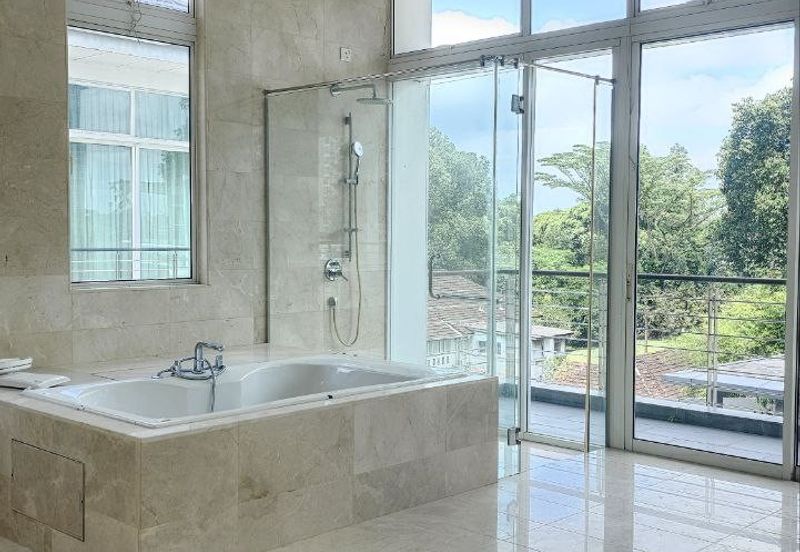 Residence At The Peak