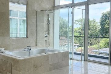 Residence At The Peak