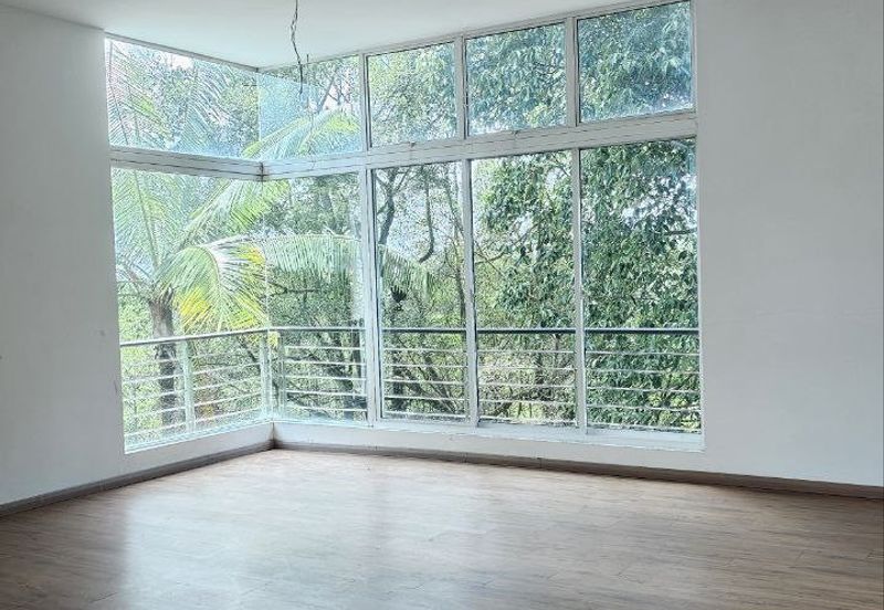 Residence At The Peak