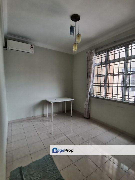 Freehold full loan villa bestari apartment at nusa bestari iskandar puteri, Johor, Skudai