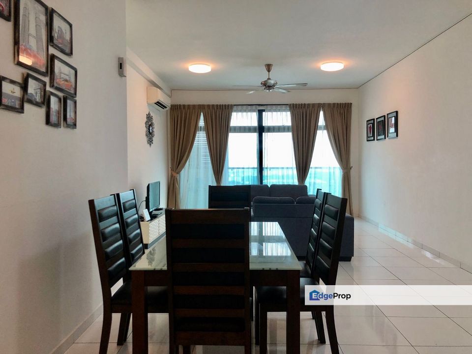 Freehold 2+1 room service apartment at sky loft bukit indah iskandar puteri, Johor, Johor Bahru